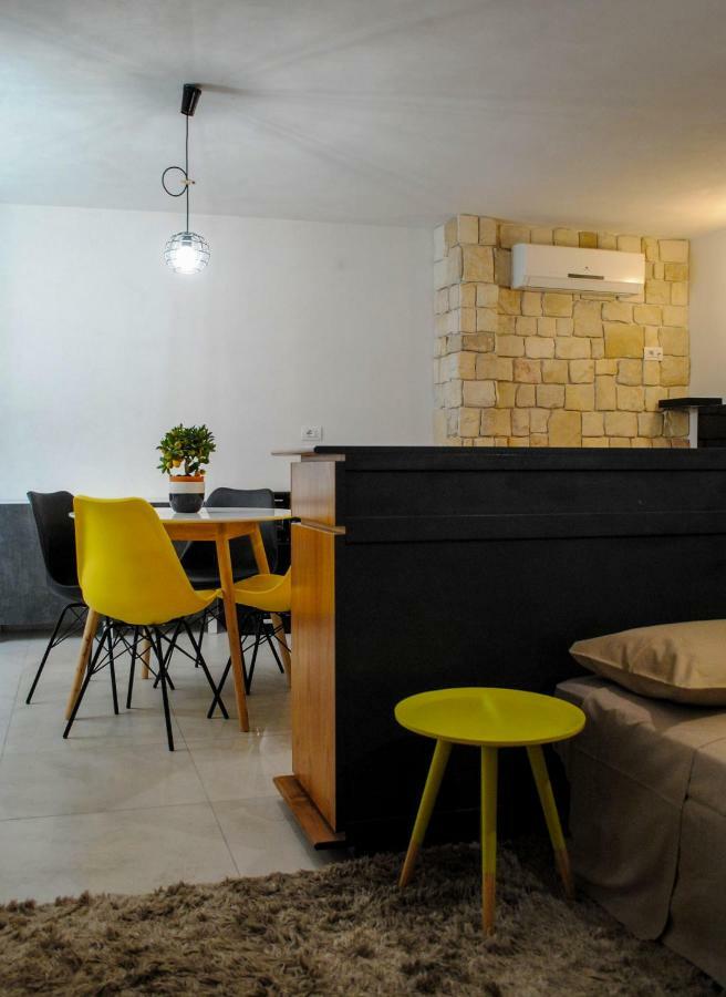 Underground 22 Hotel โปลีญาโนอามาเร ภายนอก รูปภาพ